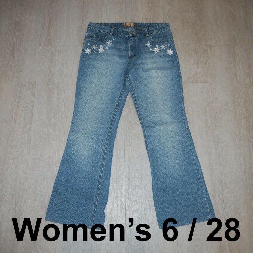 Dana Buchman Light Wash Beaded Flower Flare 6/28‎